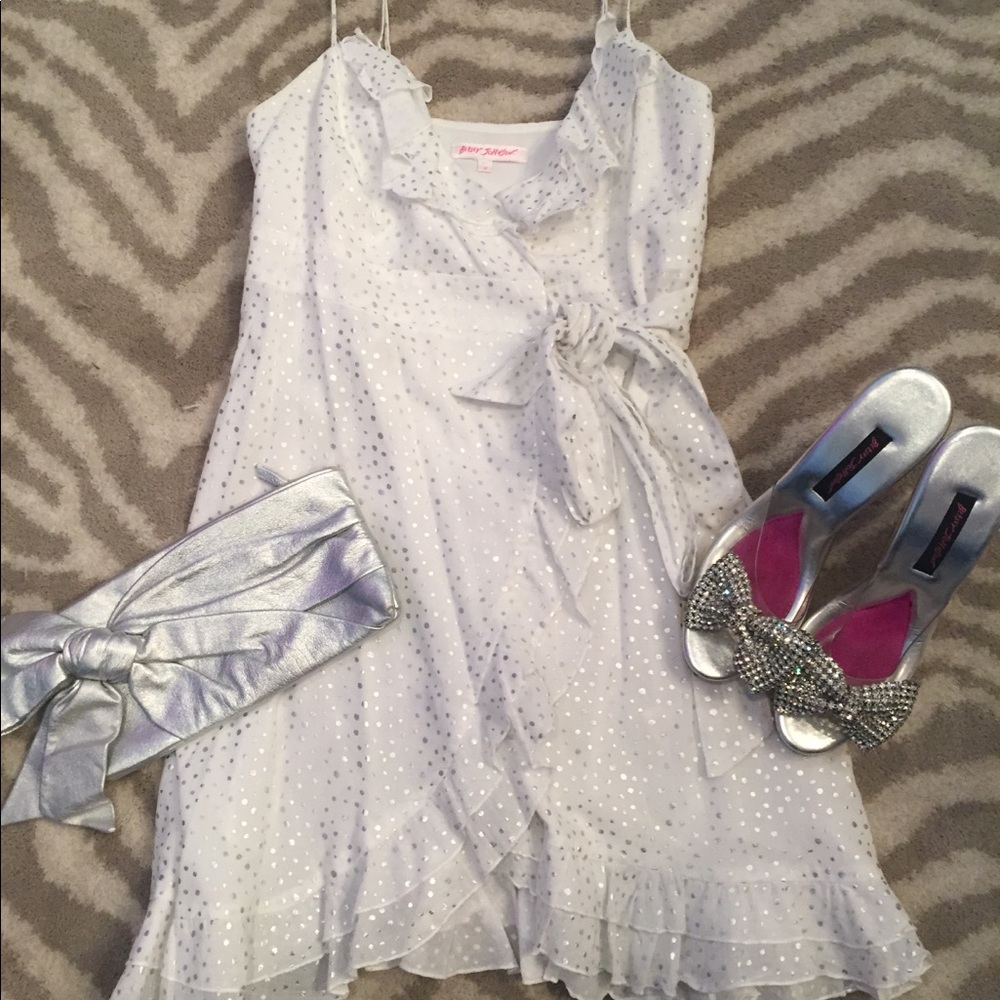 Dress white Betsy Johnson